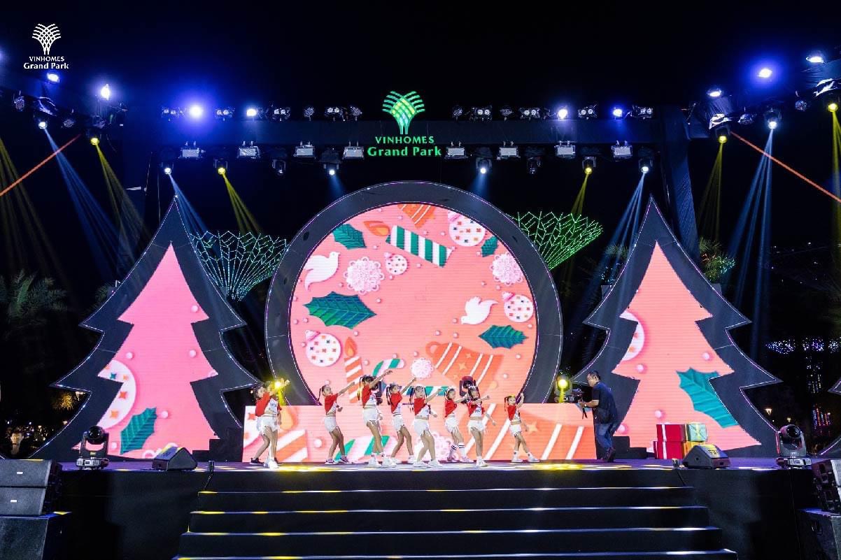 Giáng sinh Vinhomes Grand Park